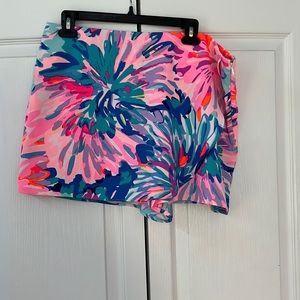 Lilly Pulitzer skort. Size 12. Brand new with tags.